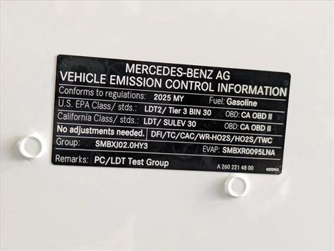 Certified 2025 Mercedes-Benz GLA 250 4MATIC image 27