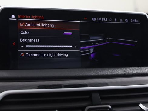 Used 2022 BMW 750i xDrive w/ M Sport Package image 42