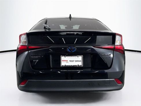 Certified 2022 Toyota Prius image 7