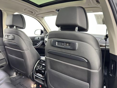 Used 2019 BMW X7 xDrive40i w/ Premium Package image 39