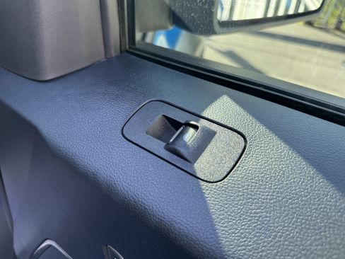 Used 2019 Ford F150 Raptor w/ Equipment Group 802A Luxury image 30