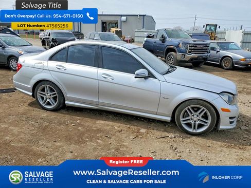 Used 2012 Mercedes-Benz C 250 Sedan image 5