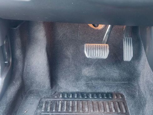 Used 2020 Jaguar E-PACE SE image 26