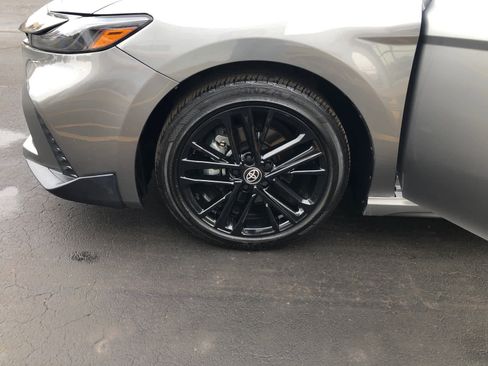 Certified 2025 Toyota Camry SE image 31