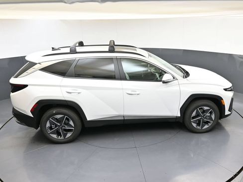 Certified 2025 Hyundai Tucson SEL AWD/4WD image 42