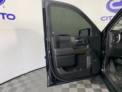 Used 2020 Chevrolet Silverado 1500 LT Trail Boss AWD/4WD image 13