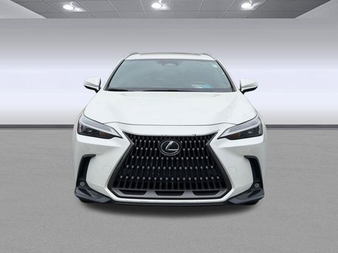 Used 2022 Lexus NX 350 AWD image 3