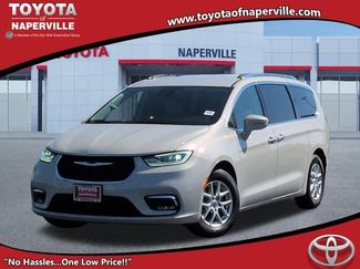 Used 2021 Chrysler Pacifica Touring-L FWD video 1