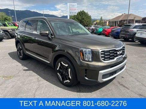 Used 2023 Kia Telluride S w/ S Sunroof Package AWD/4WD image 7