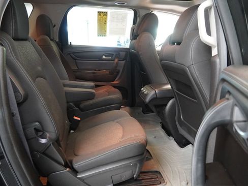 Used 2013 GMC Acadia SLE FWD image 33