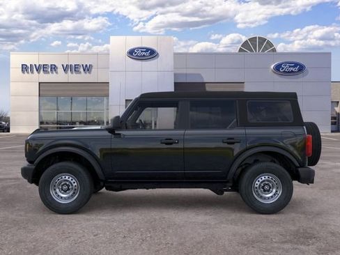New 2025 Ford Bronco 4-Door AWD/4WD image 3