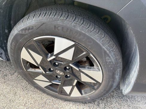 Used 2024 Hyundai Kona SEL FWD image 12
