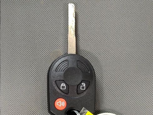 Used 2014 Ford Escape SE image 32