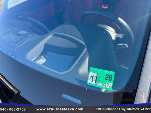 Used 2018 BMW M760i xDrive image 18