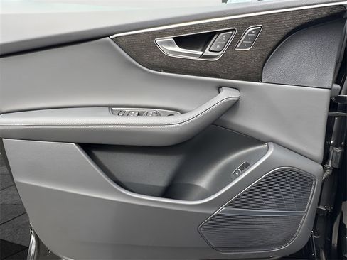 New 2026 Audi Q8 Premium Plus image 10