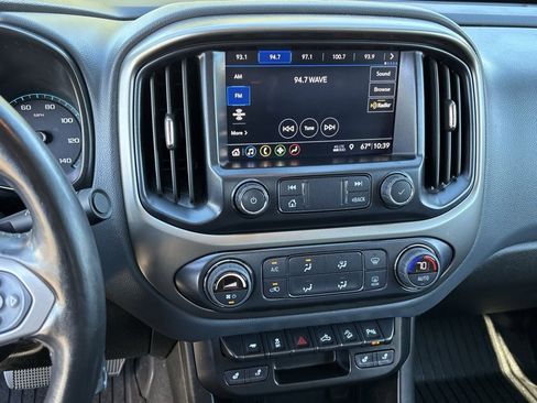 Used 2022 Chevrolet Colorado Z71 image 23