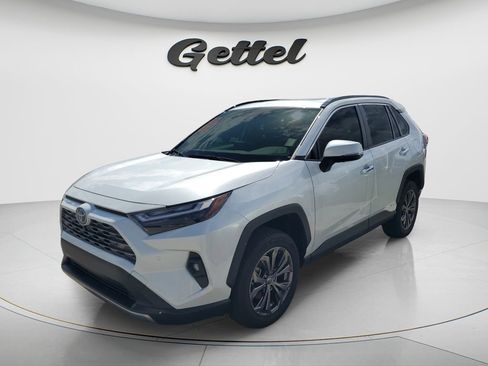 Used 2023 Toyota RAV4 Limited image 1