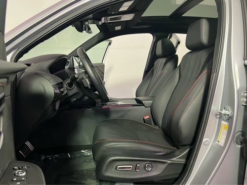 Used 2025 Acura ADX A-Spec image 18