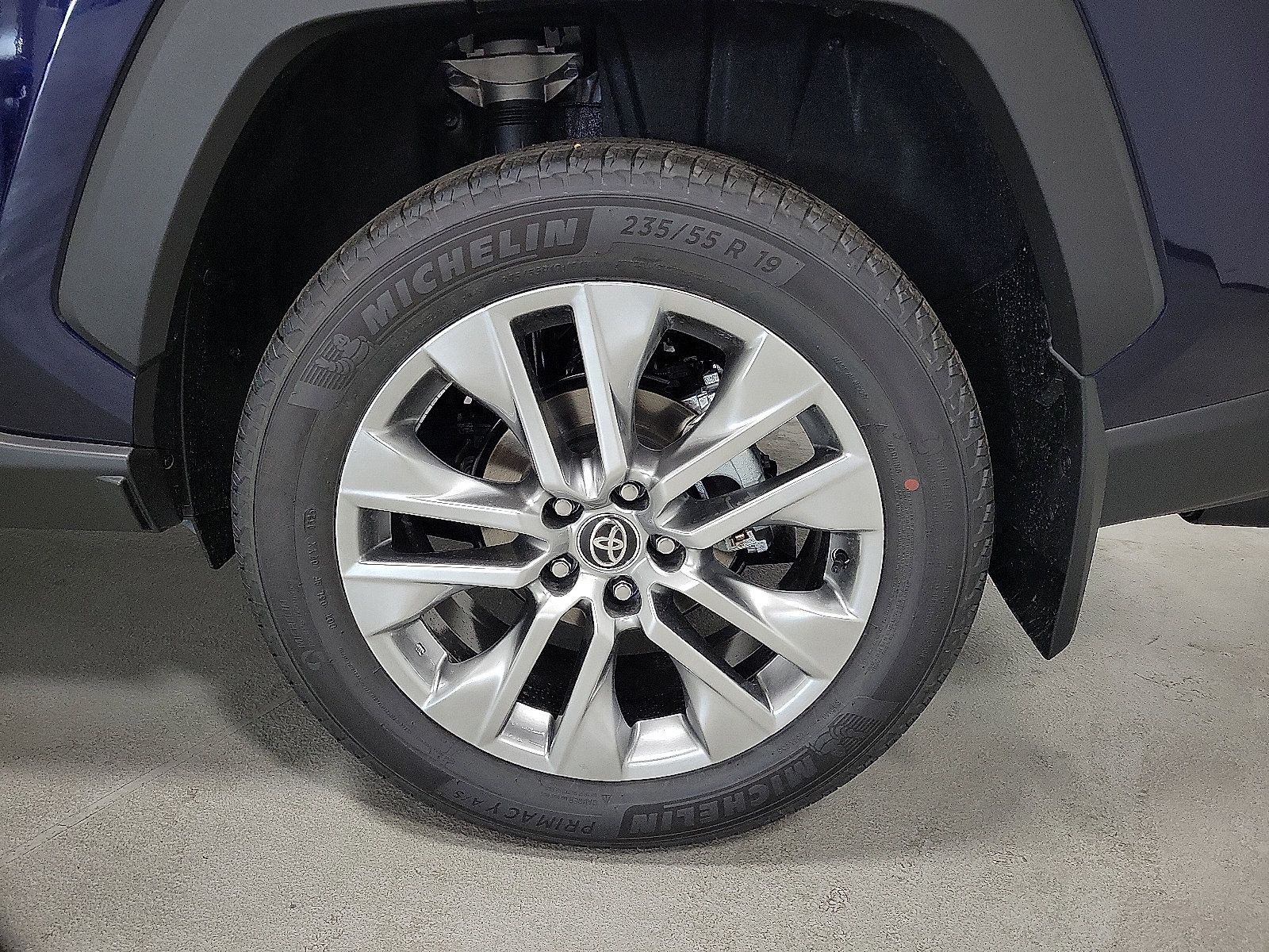 Used 2025 Toyota RAV4 XLE Premium w/ Weather Package FWD image 7