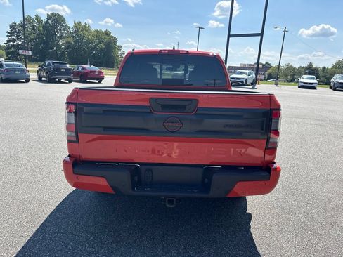 Used 2025 Nissan Frontier PRO-4X w/ Interior Protection Package AWD/4WD image 8