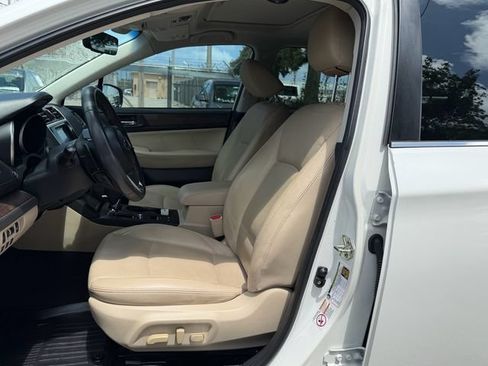 Used 2018 Subaru Outback 2.5i Limited AWD/4WD image 13