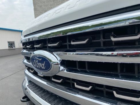 New 2025 Ford F250 King Ranch w/ Tremor Off-Road Package image 24