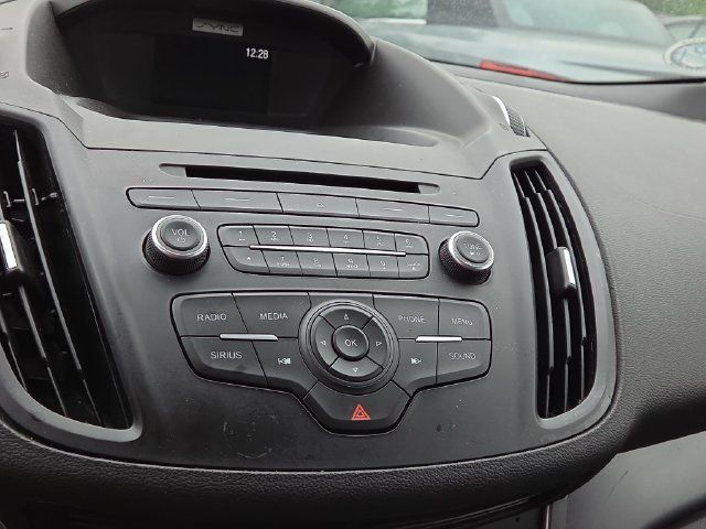 Used 2017 Ford Escape SE FWD image 7