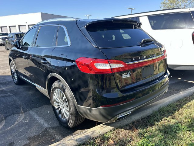 Used 2016 Lincoln MKX Select w/ Select Plus Package FWD image 8