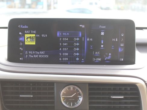 Used 2020 Lexus RX 350L Premium image 7