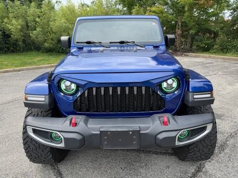 Used 2020 Jeep Wrangler Unlimited Sahara w/ Uconnect 4C Nav & Sound Group AWD/4WD image 8
