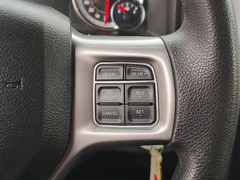 Certified 2022 RAM 1500 Classic SLT w/ Electronics Group image 18