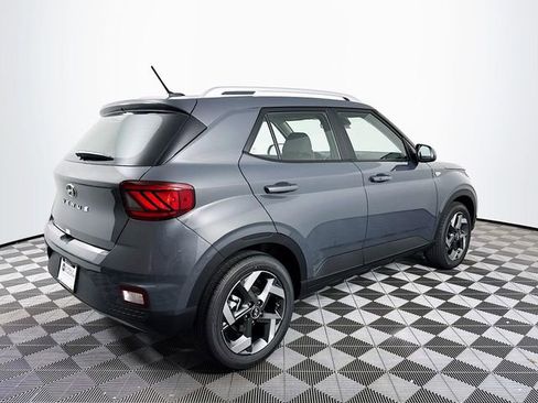 New 2026 Hyundai Venue SEL FWD image 7