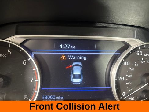 Used 2024 Nissan Altima 2.5 SR w/ SR Premium Package FWD image 17