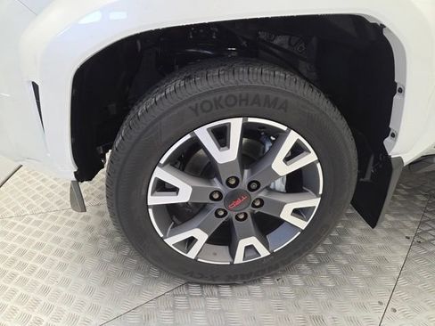 New 2026 Toyota 4Runner TRD Sport Premium AWD/4WD image 16