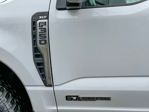 Used 2024 Ford F350 XLT image 25