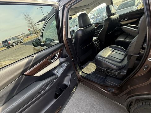 Used 2021 Subaru Ascent Touring w/ Popular Package #2A image 13