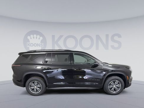 New 2026 Chevrolet Traverse LT w/ Driver Confidence Package image 8