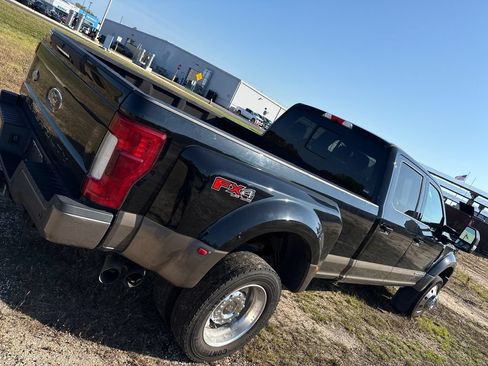 Certified 2018 Ford F450 King Ranch w/ King Ranch Ultimate Package AWD/4WD image 13