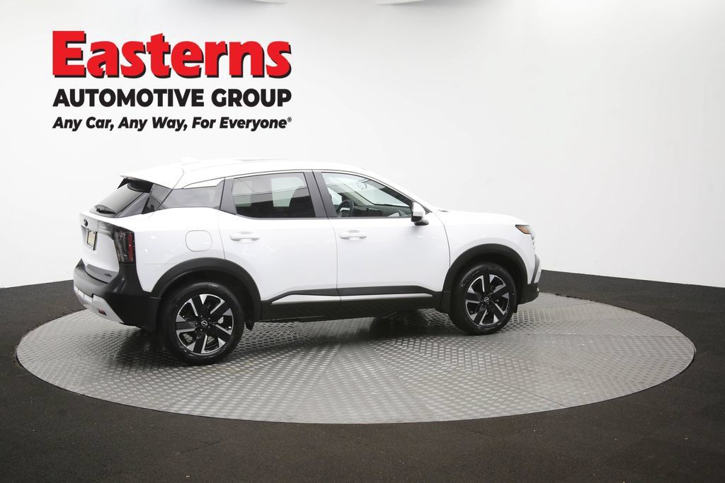 Used 2025 Nissan Kicks SV w/ SV Premium Package AWD/4WD image 45