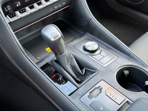 Used 2026 Lexus IS 350 F Sport w/ Accessory Package Z1 RWD image 20
