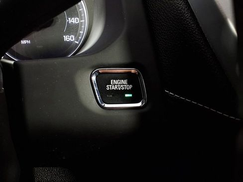 Used 2021 GMC Acadia SLE w/ Driver Convenience Package FWD image 17