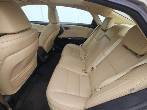 Used 2017 Toyota Avalon Limited FWD image 11