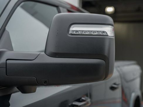 New 2026 RAM 1500 Laramie AWD/4WD image 17