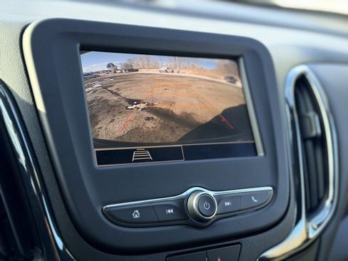 Used 2022 Chevrolet Equinox RS image 14