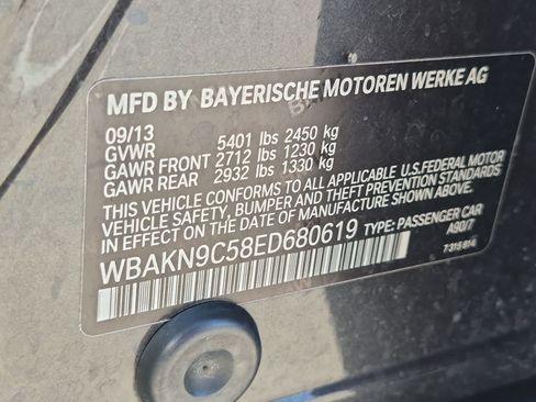 Used 2014 BMW 550i Sedan RWD image 33