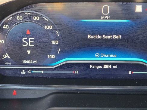 Used 2022 Chevrolet Tahoe Z71 w/ Luxury Package image 23