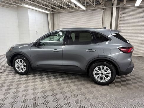 Used 2025 Ford Escape Active FWD image 6