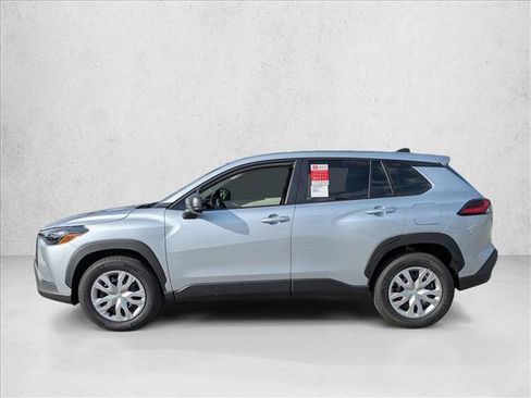 New 2026 Toyota Corolla Cross L image 5