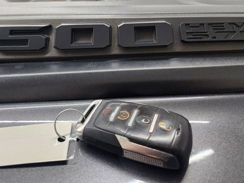 Used 2020 RAM 1500 Rebel AWD/4WD image 37