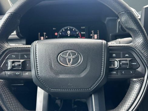 Used 2024 Toyota Tacoma SR5 AWD/4WD image 11